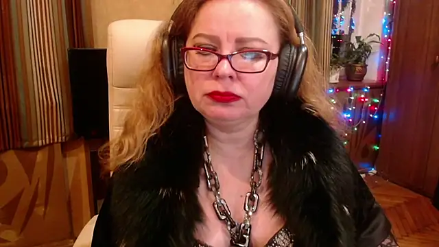 Miss Tress online show from October 29, 2025, 10:20 pm