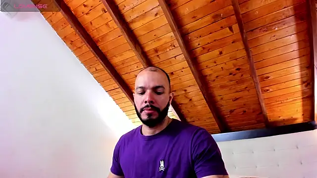 Snapshot of Tom_Bailey chatting on October 23, 2025, 12:48 pm Tom Bailey online show from October 23, 2025, 12:48 pm