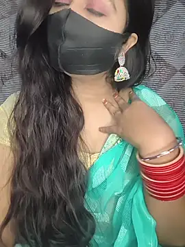 Snapshot of priya__angel chatting on November 7, 2025, 3:44 am priya angel online show from November 7, 2025, 3:44 am