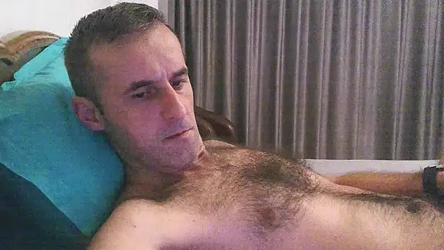 stevenpit online show from October 3, 2025, 4:47 am