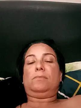 Pedro-Caro online show from November 26, 2025, 2:11 am