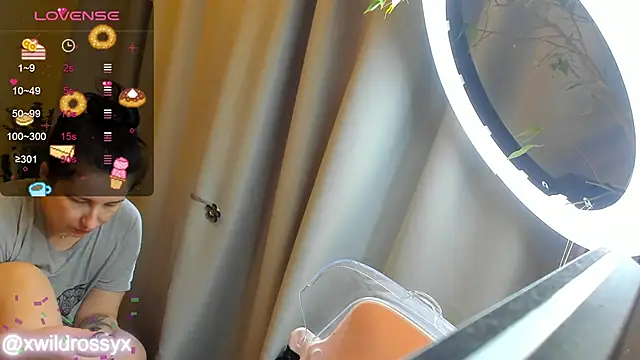 wildrossy online show from February 6, 2025, 12:26 pm