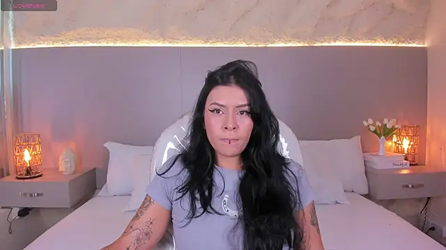 Snapshot of JessyEvans chatting on May 28, 2026, 7:20 pm JessyEvans online show from May 28, 2026, 7:20 pm