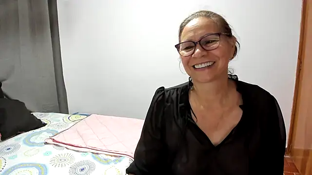 Carlaa-69 online show from December 5, 2025, 10:36 am