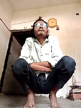 Snapshot of Yasha_14C_Creator chatting on February 3, 2026, 5:38 am Yasha 14C Creator online show from February 3, 2026, 5:38 am