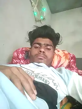 Snapshot of Yasha_14C_Creator chatting on February 17, 2025, 9:24 am Yasha 14C Creator online show from February 17, 2025, 9:24 am