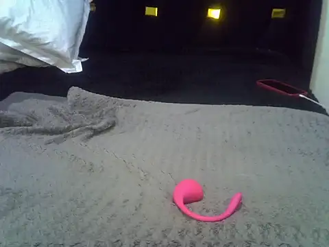 Snapshot of Its_tyra chatting on January 7, 2026, 4:23 pm Its tyra online show from January 7, 2026, 4:23 pm