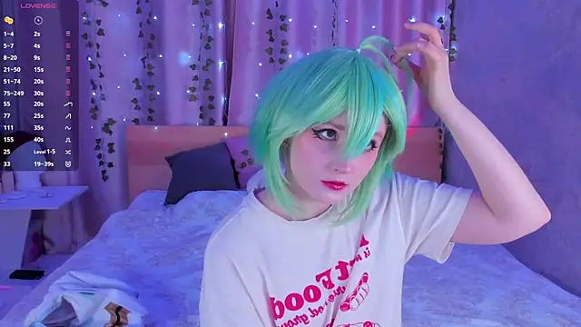 Snapshot of SweeteRose_Royce chatting on December 3, 2024, 3:06 pm SweeteRose Royce online show from December 3, 2024, 3:06 pm