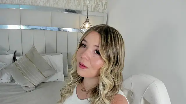 1m dalhia online show from November 10, 2025, 9:31 pm