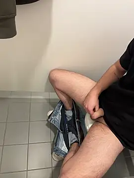 Public sexyxxx online show from November 26, 2025, 4:40 pm