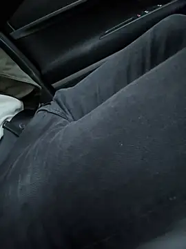 Snapshot of Public_sexyxxx chatting on February 22, 2025, 6:39 am Public sexyxxx online show from February 22, 2025, 6:39 am