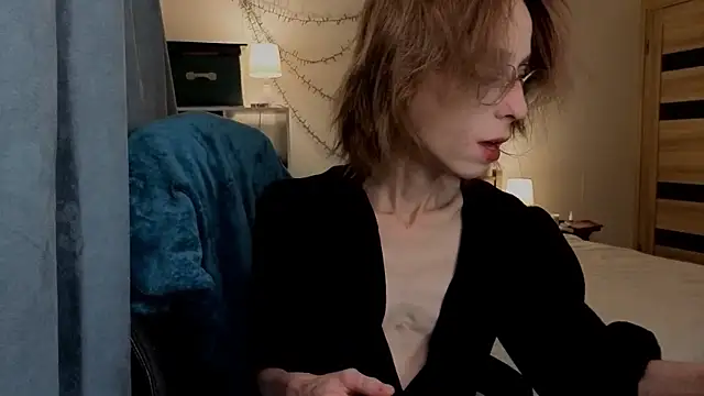 Snapshot of amber_quell_here chatting on October 10, 2025, 2:18 pm amber quell here online show from October 10, 2025, 2:18 pm