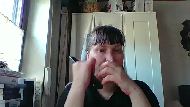  squirty cum lady  online show from March 20, 2026, 11:33 am