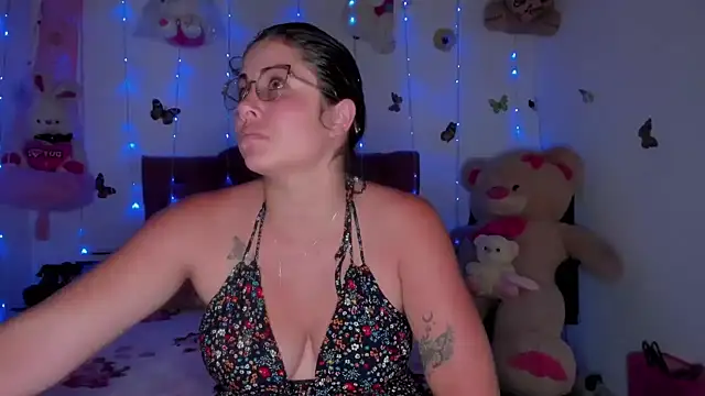 Dana Jeins online show from April 5, 2026, 5:30 pm