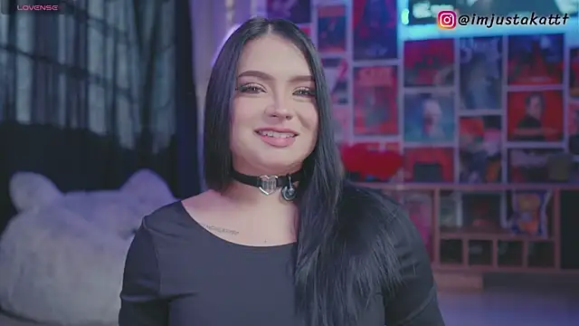 sensualkattt online show from March 25, 2026, 12:48 pm