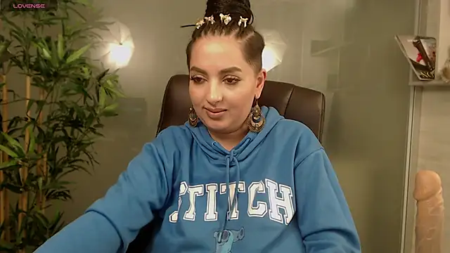 BustyAllyy online show from March 15, 2025, 2:35 am