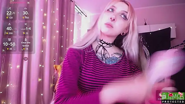 JustMeowGirl online show from June 27, 2026, 5:57 am