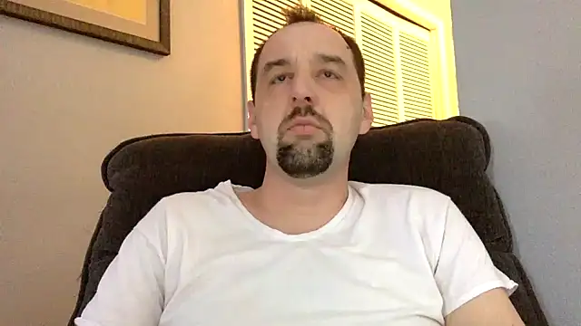 Snapshot of Kink_Master_Daddy chatting on March 31, 2026, 12:12 am Kink Master Daddy online show from March 31, 2026, 12:12 am