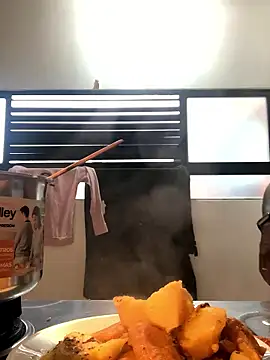 Snapshot of gavi_19cm chatting on January 12, 2026, 10:03 pm gavi 19cm online show from January 12, 2026, 10:03 pm