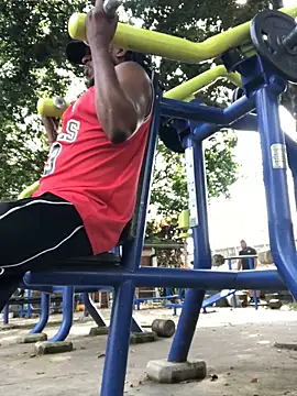 Snapshot of gavi_19cm chatting on February 7, 2026, 2:14 pm gavi 19cm online show from February 7, 2026, 2:14 pm