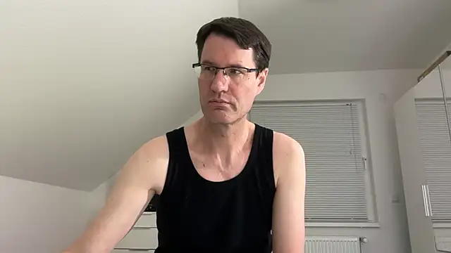 zxzx cam1 online show from March 20, 2026, 4:08 pm