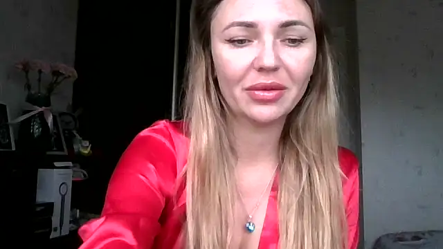 AngelinaLove28 online show from November 5, 2025, 7:22 am