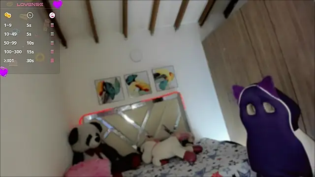 Snapshot of Charming_J chatting on February 20, 2025, 10:48 am Charming J online show from February 20, 2025, 10:48 am