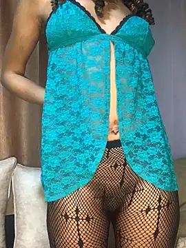 GoddessVee online show from December 5, 2024, 11:01 pm