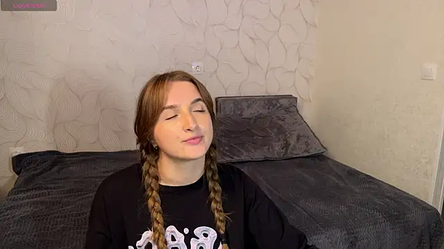 Vibe to night online show from November 14, 2025, 12:20 pm