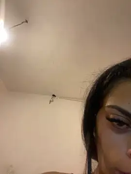 canderodrig777 online show from March 6, 2025, 2:18 pm