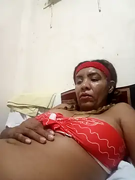 Snapshot of Surreyaa chatting on December 6, 2024, 11:19 pm Surreyaa online show from December 6, 2024, 11:19 pm