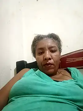 Snapshot of Surreyaa chatting on December 10, 2024, 2:27 am Surreyaa online show from December 10, 2024, 2:27 am