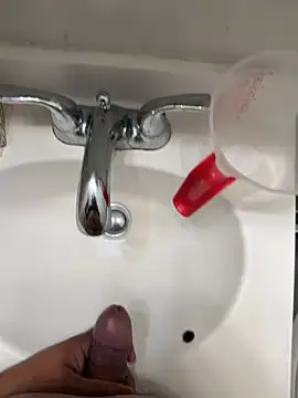 kiranx09 online show from February 15, 2026, 6:14 am