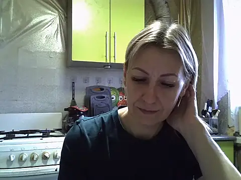 AshleyXHoney online show from October 24, 2025, 6:12 am