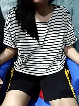 ladygmusic online show from April 11, 2026, 5:37 am