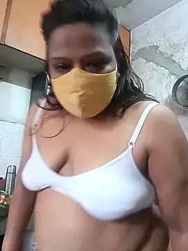 Love Jenny online show from October 31, 2025, 5:04 am