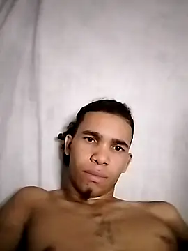 Snapshot of jhon_dhikoll_xx chatting on October 13, 2025, 4:41 pm jhon dhikoll xx online show from October 13, 2025, 4:41 pm