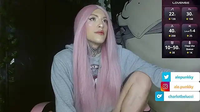 charlotbelucci  online show from September 12, 2025, 9:31 am