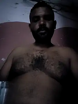 Snapshot of ListedLoin chatting on October 2, 2025, 10:02 pm ListedLoin online show from October 2, 2025, 10:02 pm