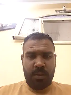 Snapshot of ListedLoin chatting on October 14, 2025, 5:57 pm ListedLoin online show from October 14, 2025, 5:57 pm