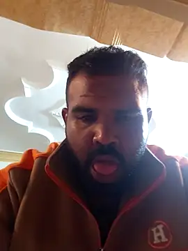 ListedLoin online show from April 11, 2026, 12:40 am