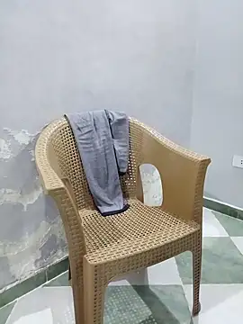 Snapshot of ListedLoin chatting on March 3, 2025, 6:24 pm ListedLoin online show from March 3, 2025, 6:24 pm