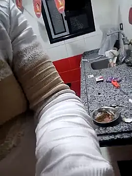 Snapshot of ListedLoin chatting on February 25, 2025, 5:30 pm ListedLoin online show from February 25, 2025, 5:30 pm