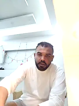 Snapshot of ListedLoin chatting on March 19, 2025, 11:06 am ListedLoin online show from March 19, 2025, 11:06 am