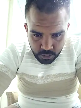 Snapshot of ListedLoin chatting on March 21, 2025, 10:28 am ListedLoin online show from March 21, 2025, 10:28 am