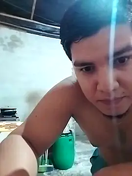 Andresitobaby online show from September 19, 2025, 5:17 pm