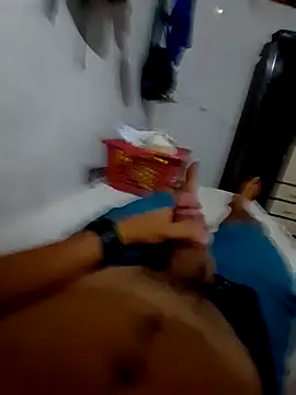 Snapshot of luissilva0071 chatting on May 28, 2026, 7:53 pm luissilva0071 online show from May 28, 2026, 7:53 pm
