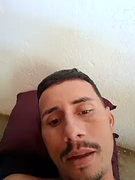 Snapshot of luissilva0071 chatting on May 5, 2026, 3:26 pm luissilva0071 online show from May 5, 2026, 3:26 pm