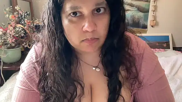 MelanieFawker online show from October 26, 2025, 6:30 pm