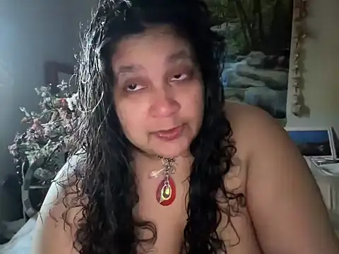 MelanieFawker online show from April 7, 2026, 12:34 am